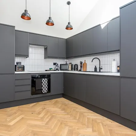 Paradise Boutique Penthouse - Center - Steps To Ivy Apartment Leeds (West Yorkshire)